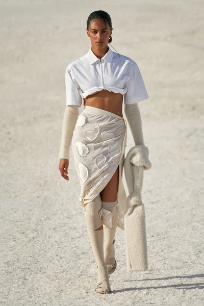 Look 47